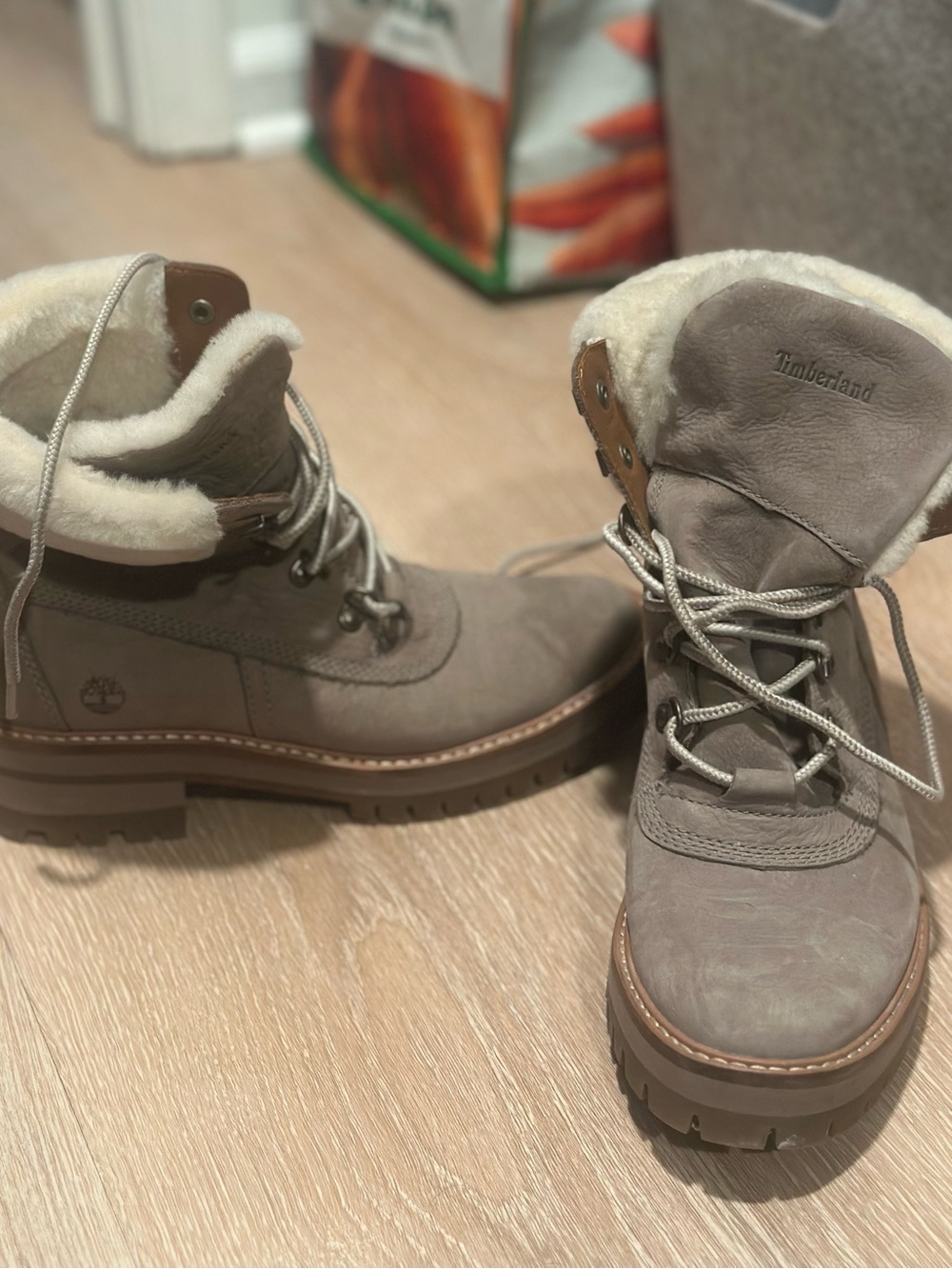 Timberland Women’s Taupe Suede Shearling Winter Boots